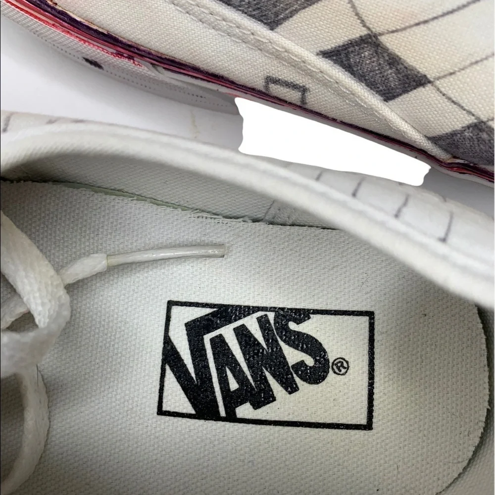 Vans Artisan Hand Painted Street Wear Keyboard & Musical Notes Unique Size 10.5